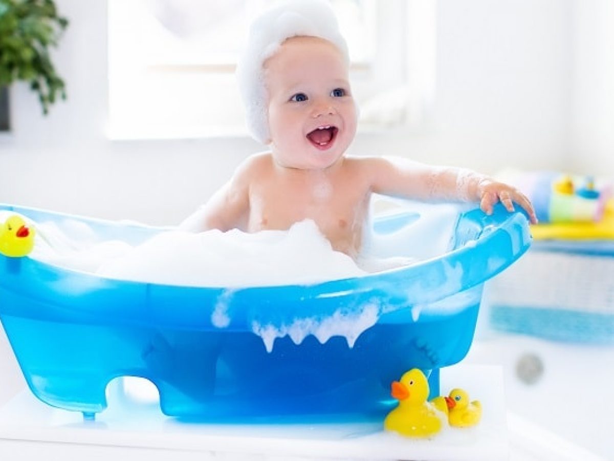 infant bath time